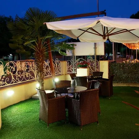 Hotell Monica Tragliata